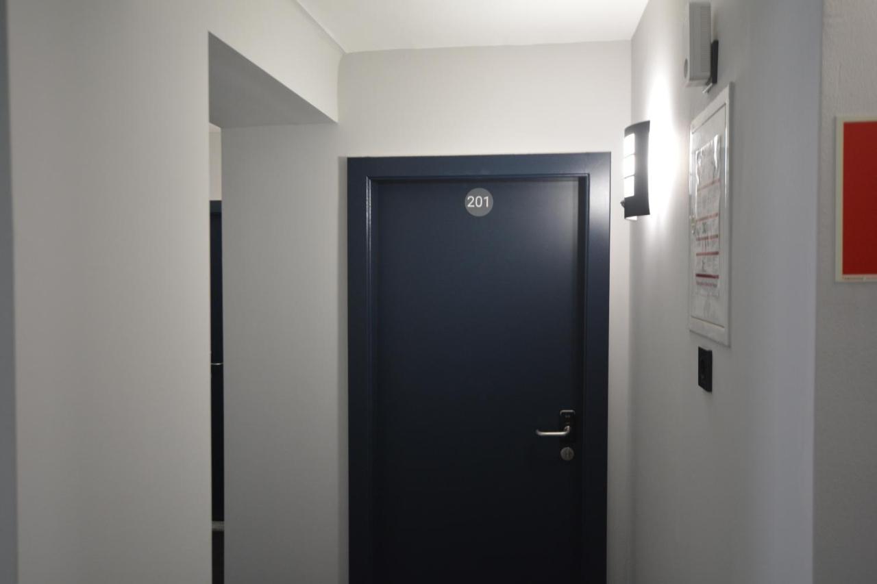 Stadthotel Das Villach Buitenkant foto