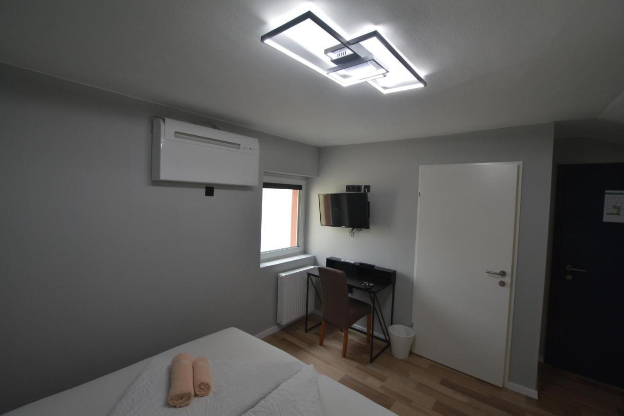 Stadthotel Das Villach Buitenkant foto