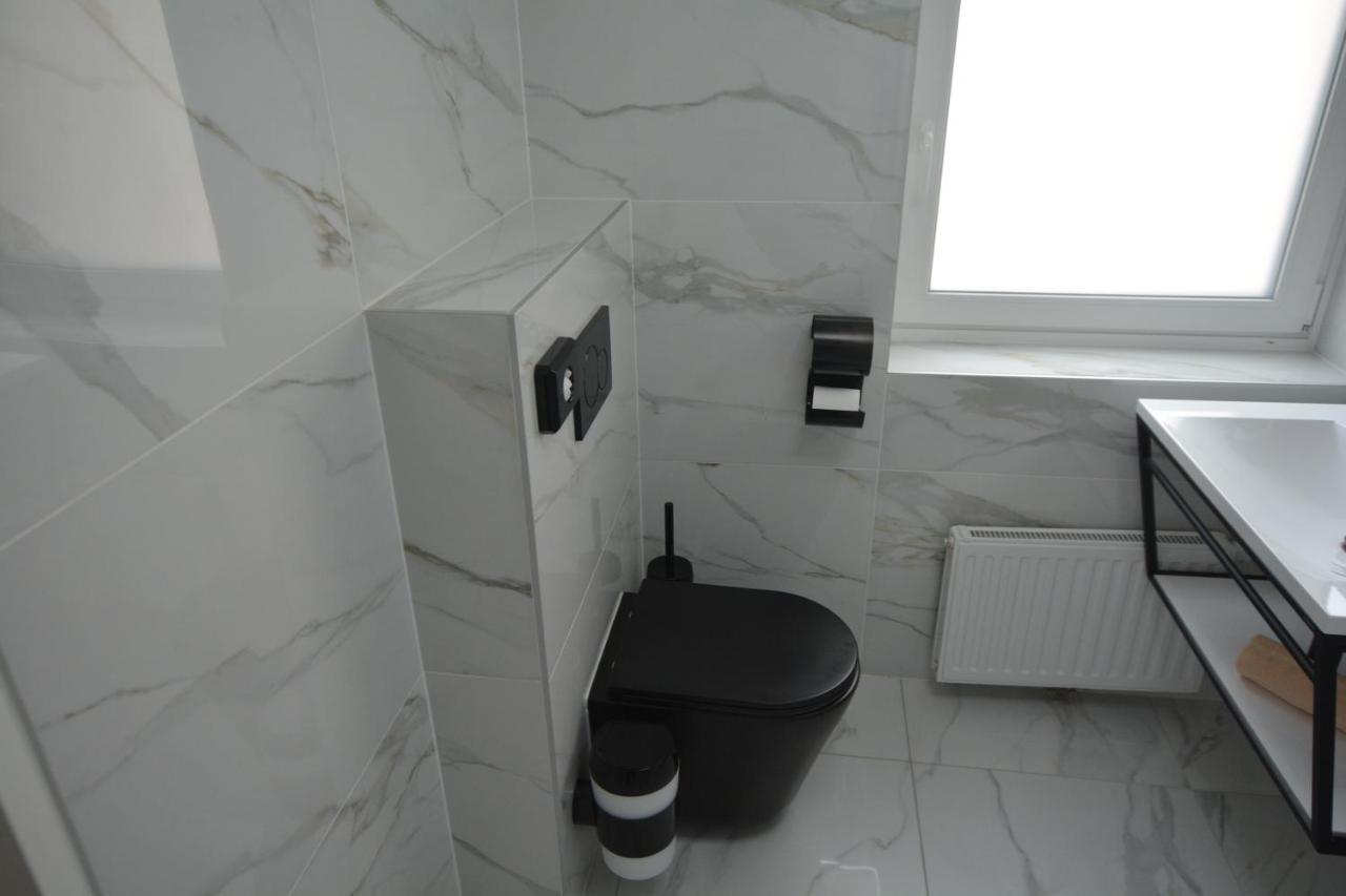 Stadthotel Das Villach Buitenkant foto